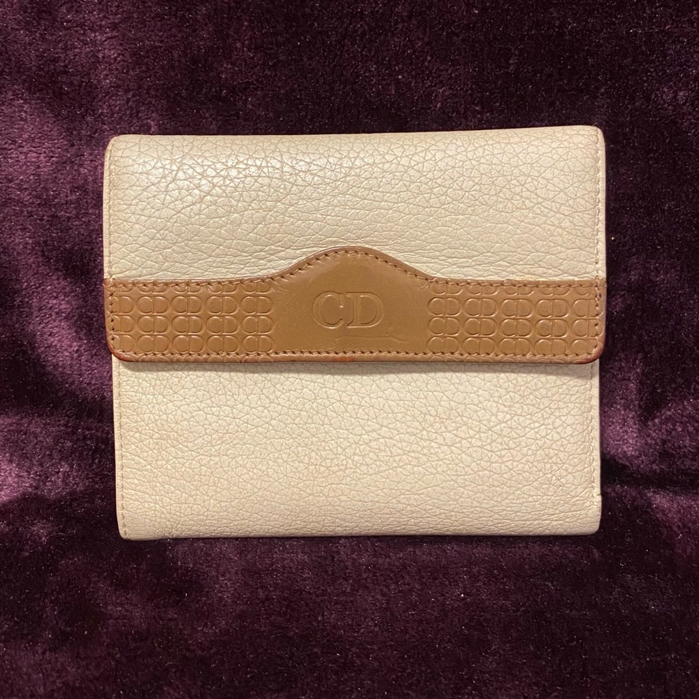 Dior EUC Vtg Cream and Tan Leather Wallet